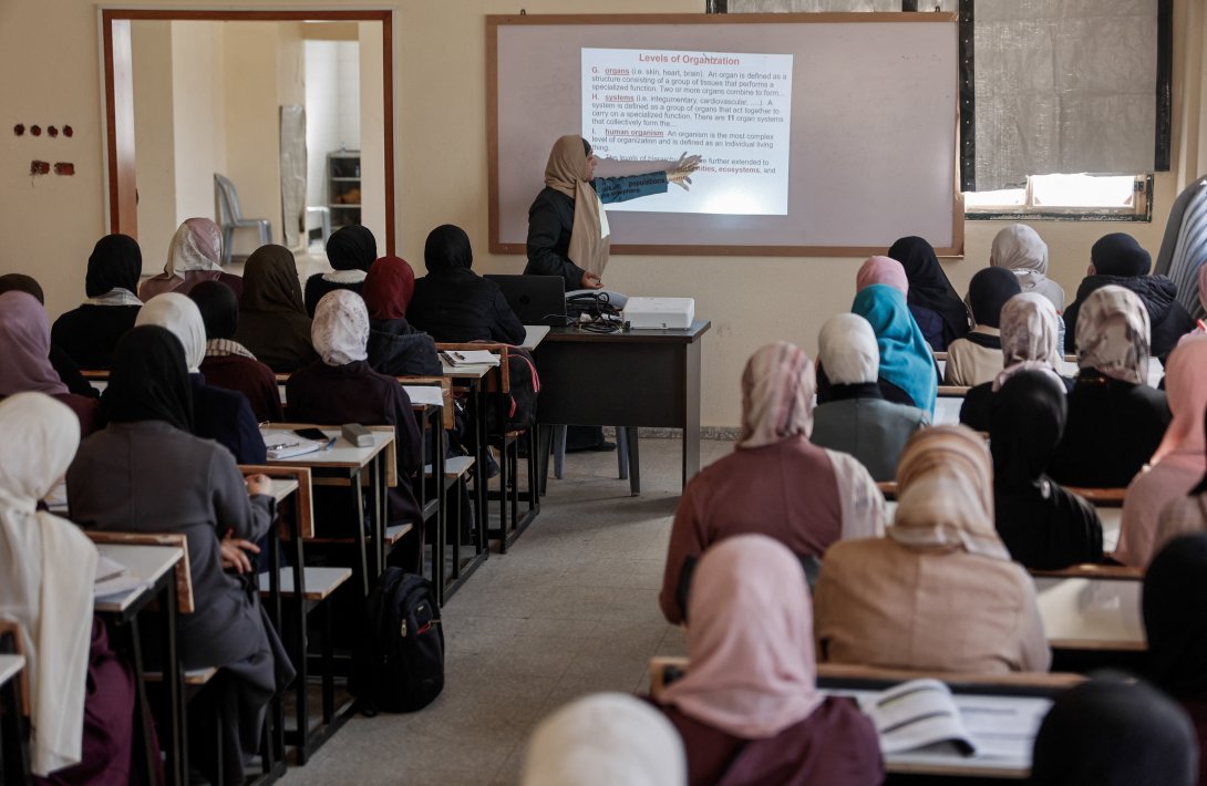 Qəzza universiteti dərsləri bərpa etdi...-FOTOLAR