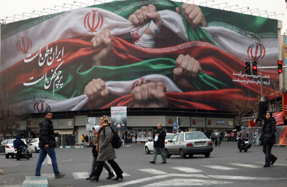 İranın rəqibləri Trampı bu ölkəyə hücum etməməyə çağırdı...-