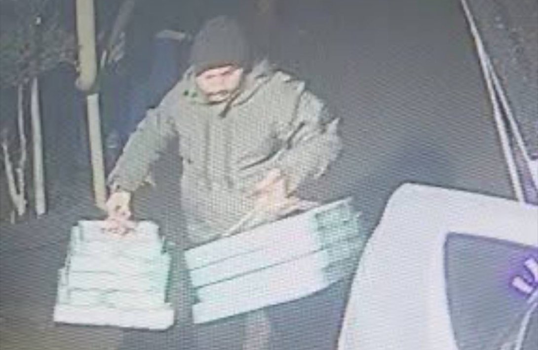 Bakıda bir qrup kuryerdən örnək davranış: Sığınacaq sakinlərini sevindirdilər