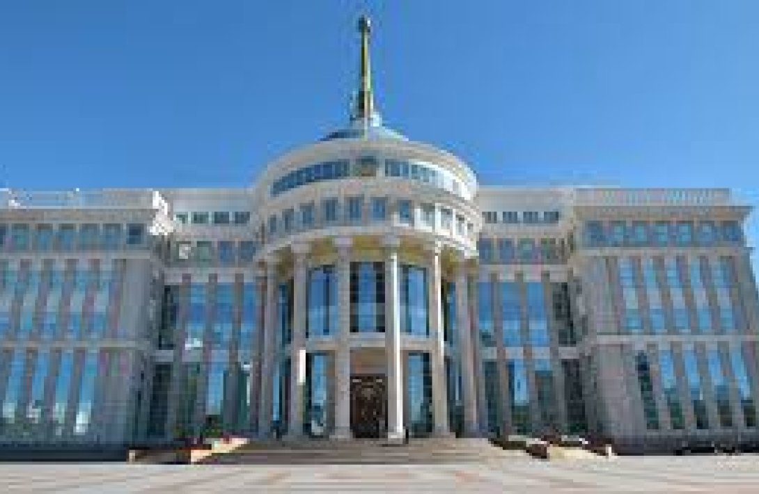 Вице-президент будет управлять Казахстаном в случае досрочной отставки главы государства