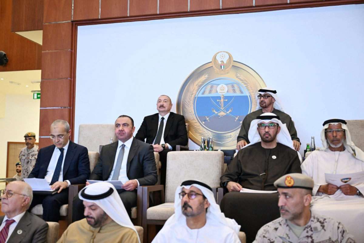 Azərbaycan və BƏƏ prezidentləri Əbu-Dabidə “Sülh Qalxanı – 2026” birgə əməliyyat-taktiki təlimini izləyiblər - FOTOLAR