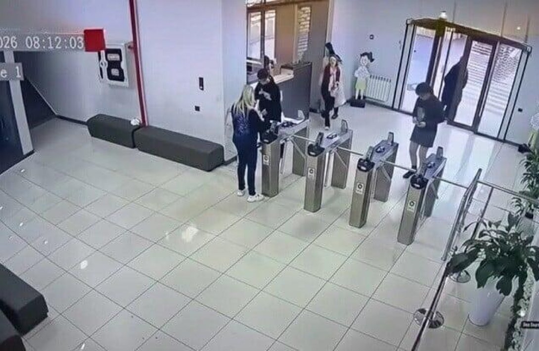 Müəllimini güllələməkdə təqsirli bilinən şagird həbs olundu