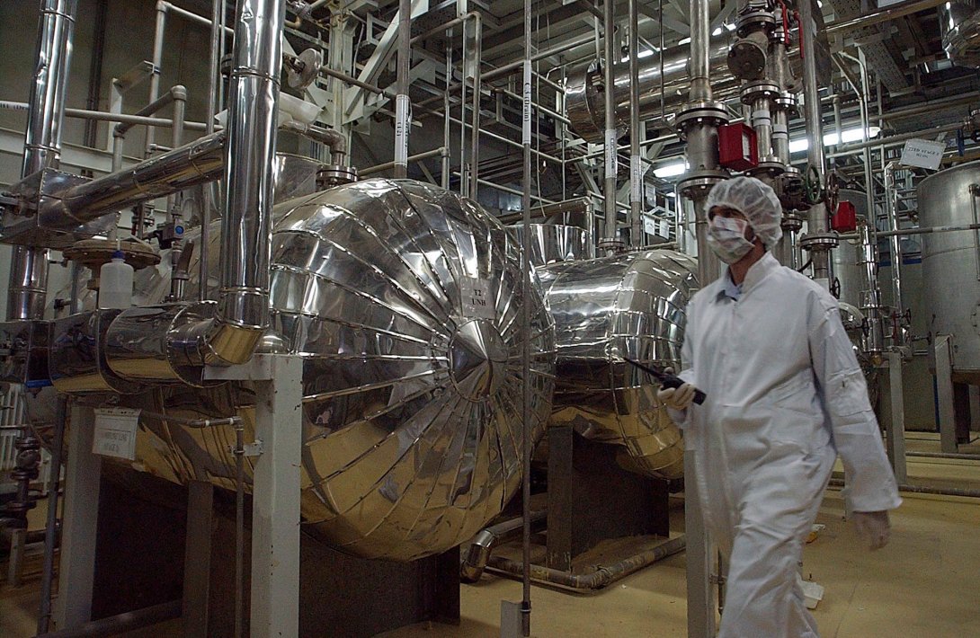 İrana uranı zənginləşdirməyə qadağa qoyan Tramp Səudiyyə Ərəbistanına BU İCAZƏNİ VERİR...-İSRAİL TƏŞVİŞDƏ... 