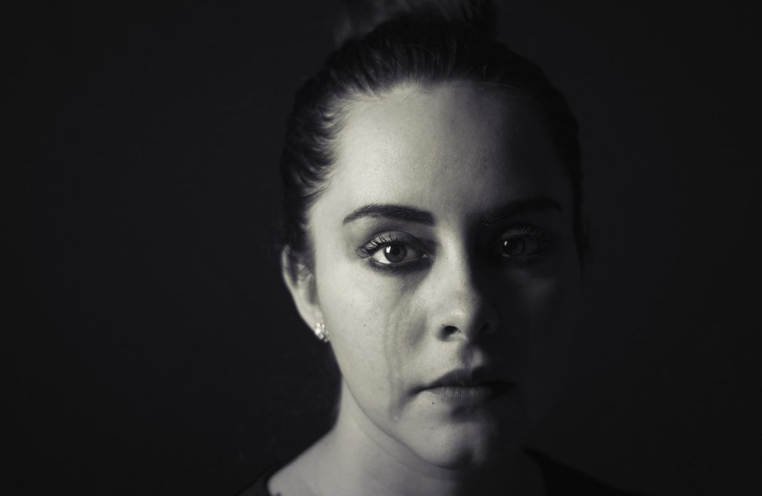 İnsanlar niyə ağlayır: zəiflik yox, beynin gizli dili - 