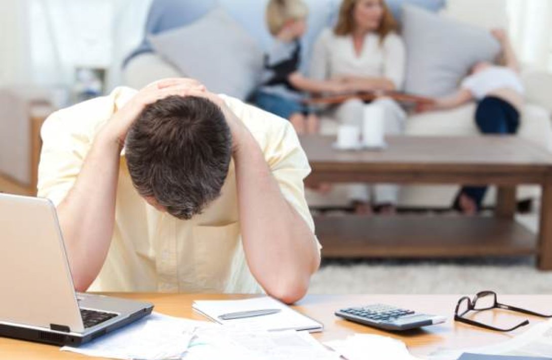 Mənfi kredit tarixçəsi kredit əlçatanlığını necə formalaşdırır? – İqtisadçı və hüquqşünasdan AÇIQLAMA