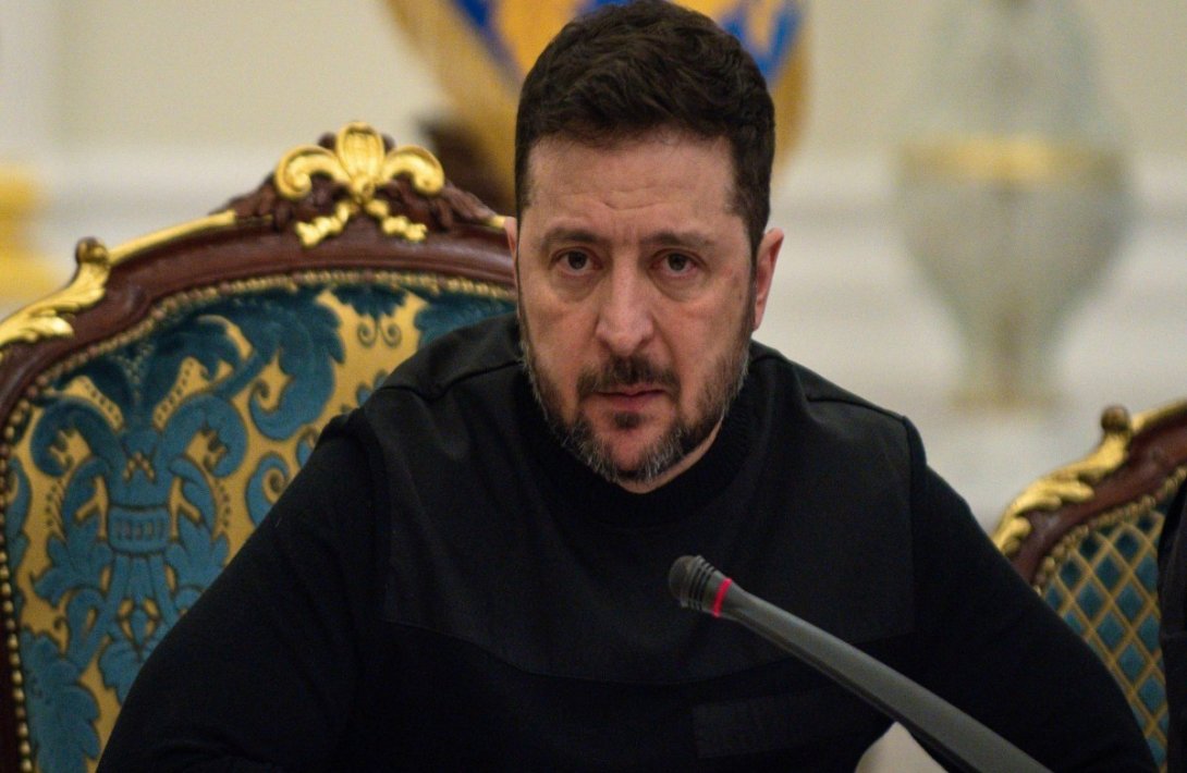 Зеленский заявил о нарушении Россией режима прекращения огня, объявленного украинской стороной