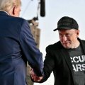 Трамп случайно предал гласности личное сообщение Маску