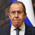 Лавров: Россия против размещения иностранных миротворцев в Украине