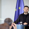 Зеленский: Главная гарантия безопасности Украины - сильная армия