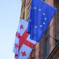 Большинство грузин поддерживают ЕС и боятся потери безвиза
