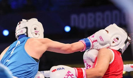 Азербайджанский боксер вышел в 1/8 финала чемпионата мира