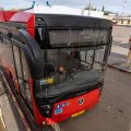 В Баку водитель автобуса по неосторожности сбил светофор