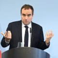Правительство Франции возглавил Лекорню