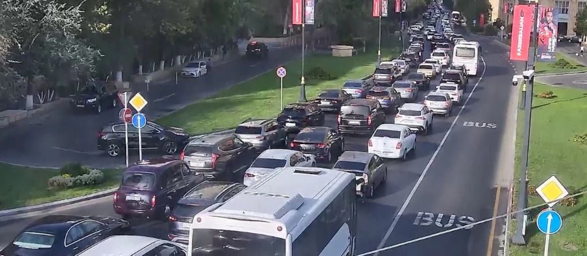 Bakının bu küçələrində sıxlıq var - SİYAHI