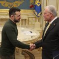 Зеленский встретился в Киеве со спецпредставителем президента США Келлогом