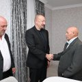 Ильхам Алиев посетил поселок Гырмызы Базар