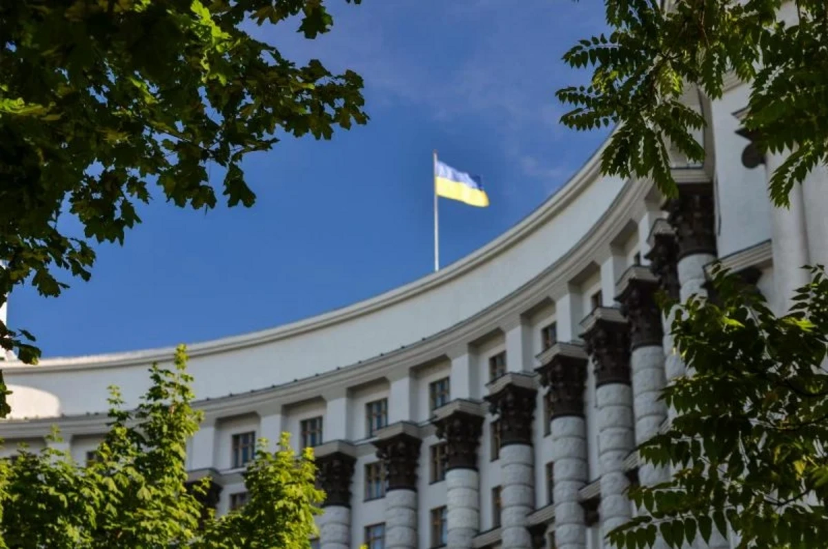 Украина существенно увеличит расходы на оборону