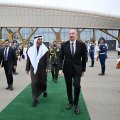 Алиев лично проводил президента ОАЭ в аэропорту