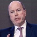 Президент Азербайджана наградил Гэри Джонса орденом 