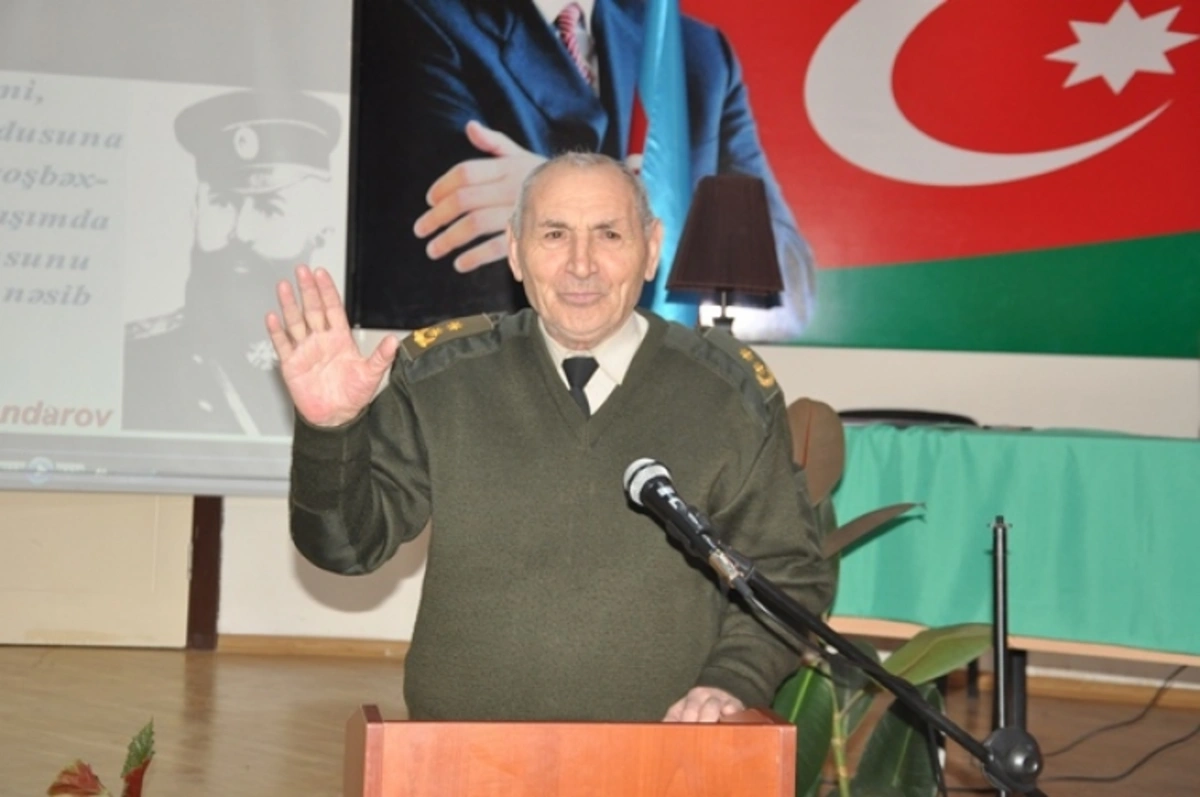 Şəmistan Nəzirli vəfat edib