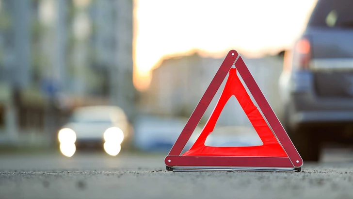 Автобус с учителями перевернулся в Гедабейском районе