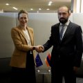 Мирзоян встретился с Каллас