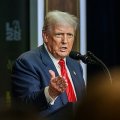 СМИ: Трамп обсудит с лидерами Конгресса возможные меры предотвращения шатдауна