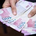 Azərbaycan manatının dövretmə sürəti avqustda azalıb