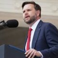 Вице-президент США заявил, что шатдаун не будет долгим