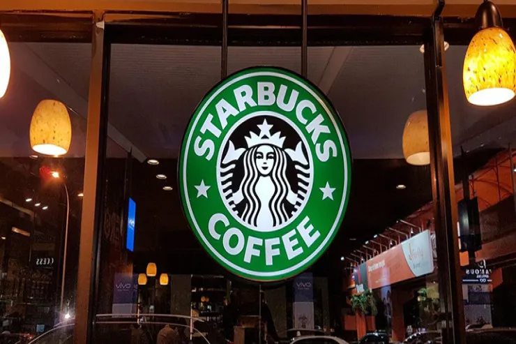 “Starbucks”da atışma - 1 ölü, 2 yaralı