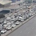 В Баку на нескольких улицах и проспектах наблюдаются пробки