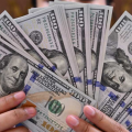 ABŞ hökumətinin bağlanması bazarları silkələdi - Dolların  taleyi necə olacaq? 