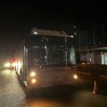 На трассе Баку-Шамахы автобус наехал на пешехода из-за лопнувшей шины