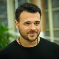 Çiynimdə yuxuya gedir, bütün gecə tərpənməyə belə qorxuram - Emin Ağalarovdan təsirli paylaşım