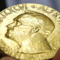 Fizika üzrə Nobel mükafatı laureatı vəfat edib