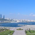 Воздух в Баку прогреется до 23 градусов