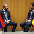 Mirzoyan Moldova XİN rəhbəri ilə Avropaya inteqrasiyanı müzakirə edib