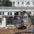 Трамп сносит часть Белого дома