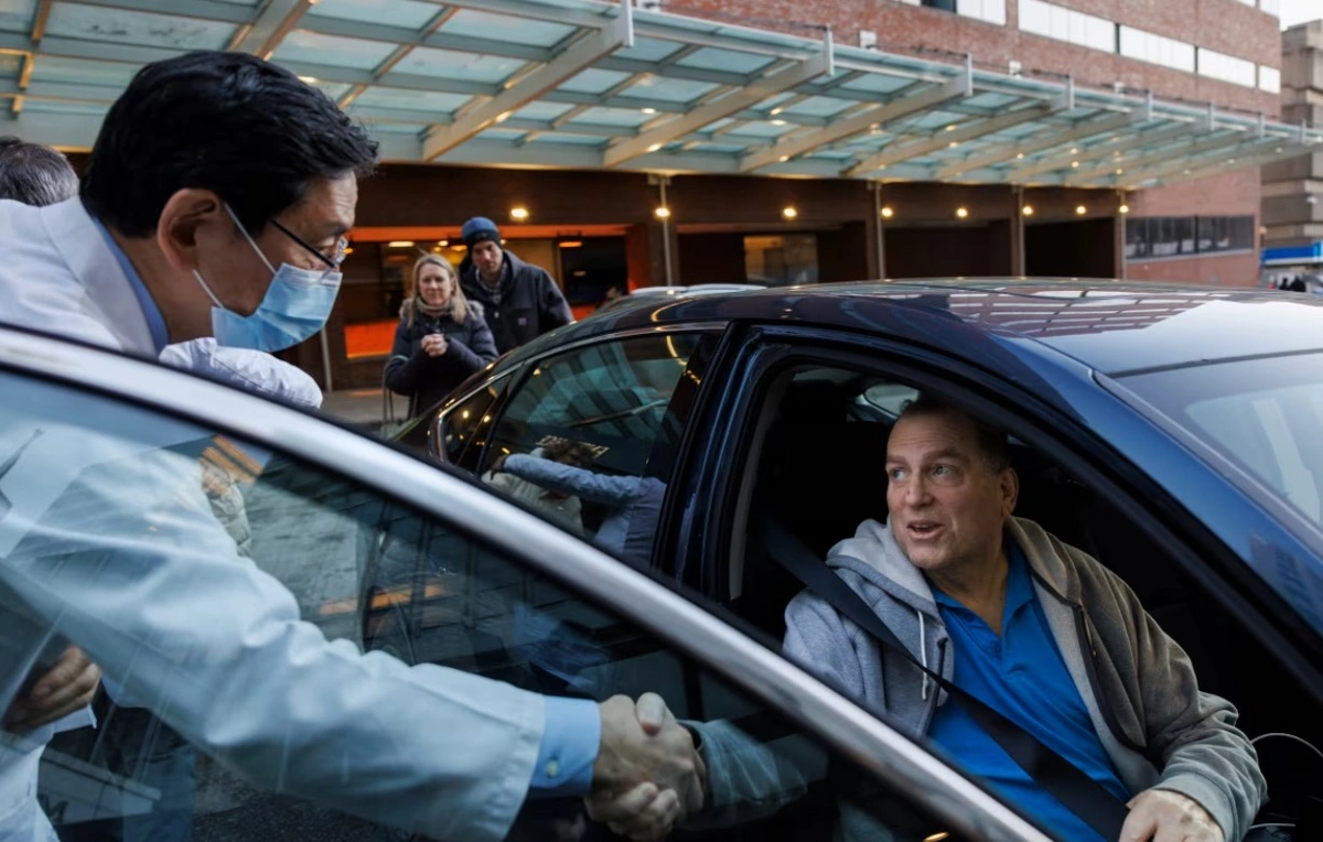 Американец установил рекорд, прожив 271 день с пересаженной свиной почкой