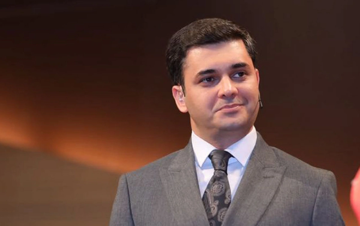 Zəfər paradının aparıcısı məlum oldu