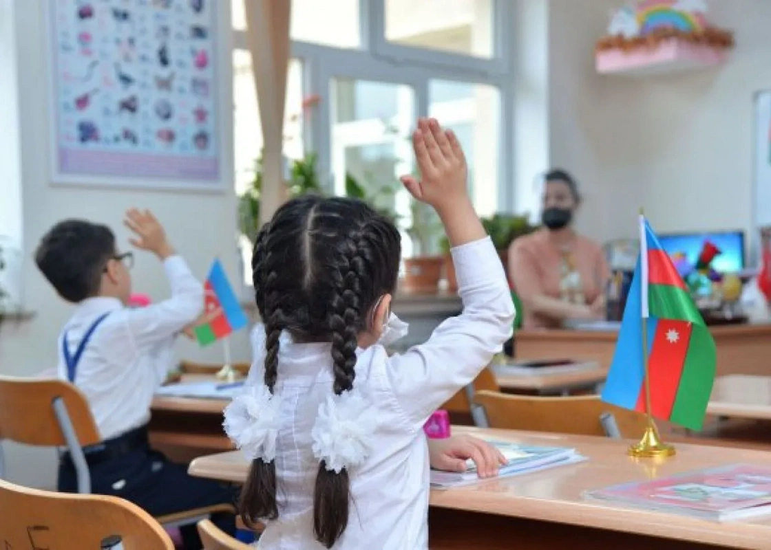 Ermənistanda bəzi məktəblərdə Azərbaycan dilinin tədrisi təşkil olunub: Ölkəmizdə şagirdlərə erməni dili öyrədilə bilər?