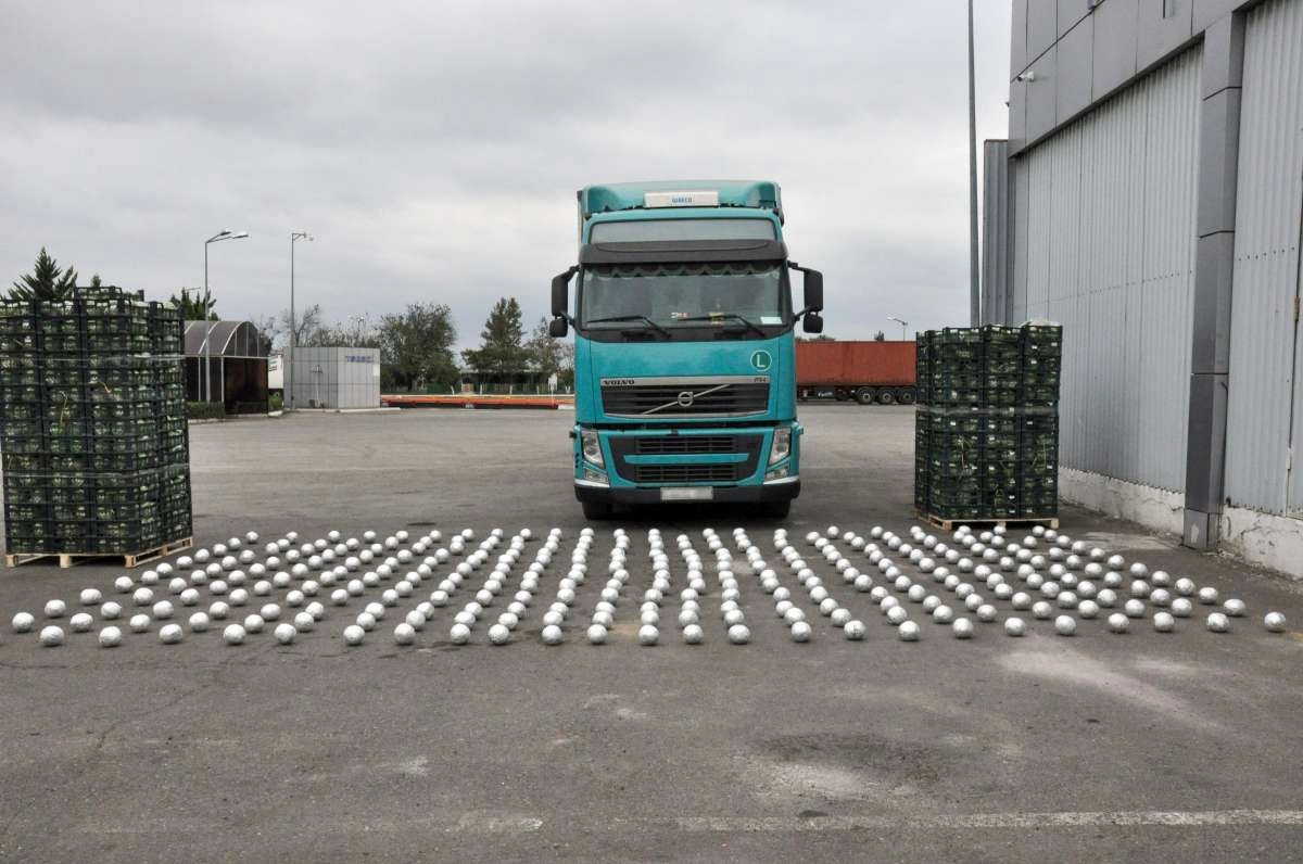 Biləsuvarda ƏMƏLİYYAT: Kahı yükünün arasında külli miqdarda narkotik aşkarlandı