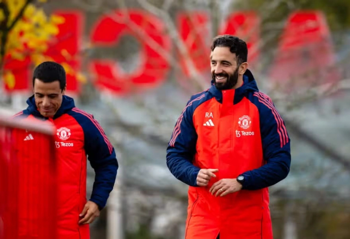 Ruben Amorim ən yaxşı seçildi