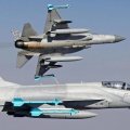 Истребители JF-17 впервые показаны на военном параде