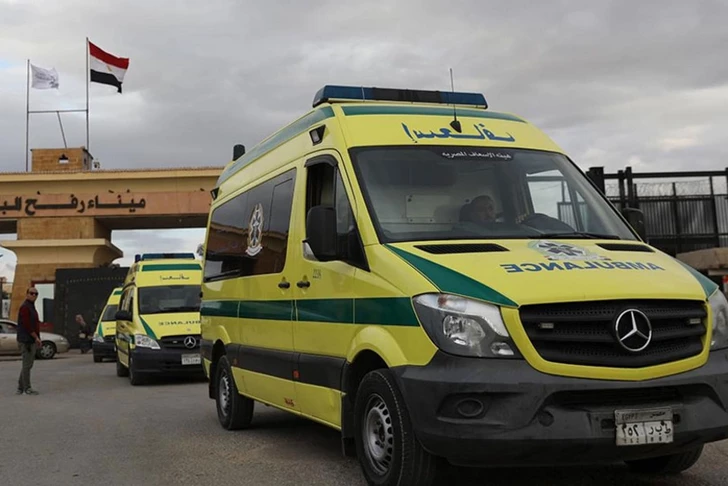 В Египте туристический автобус столкнулся с грузовиком: есть погибшие, десятки пострадавших