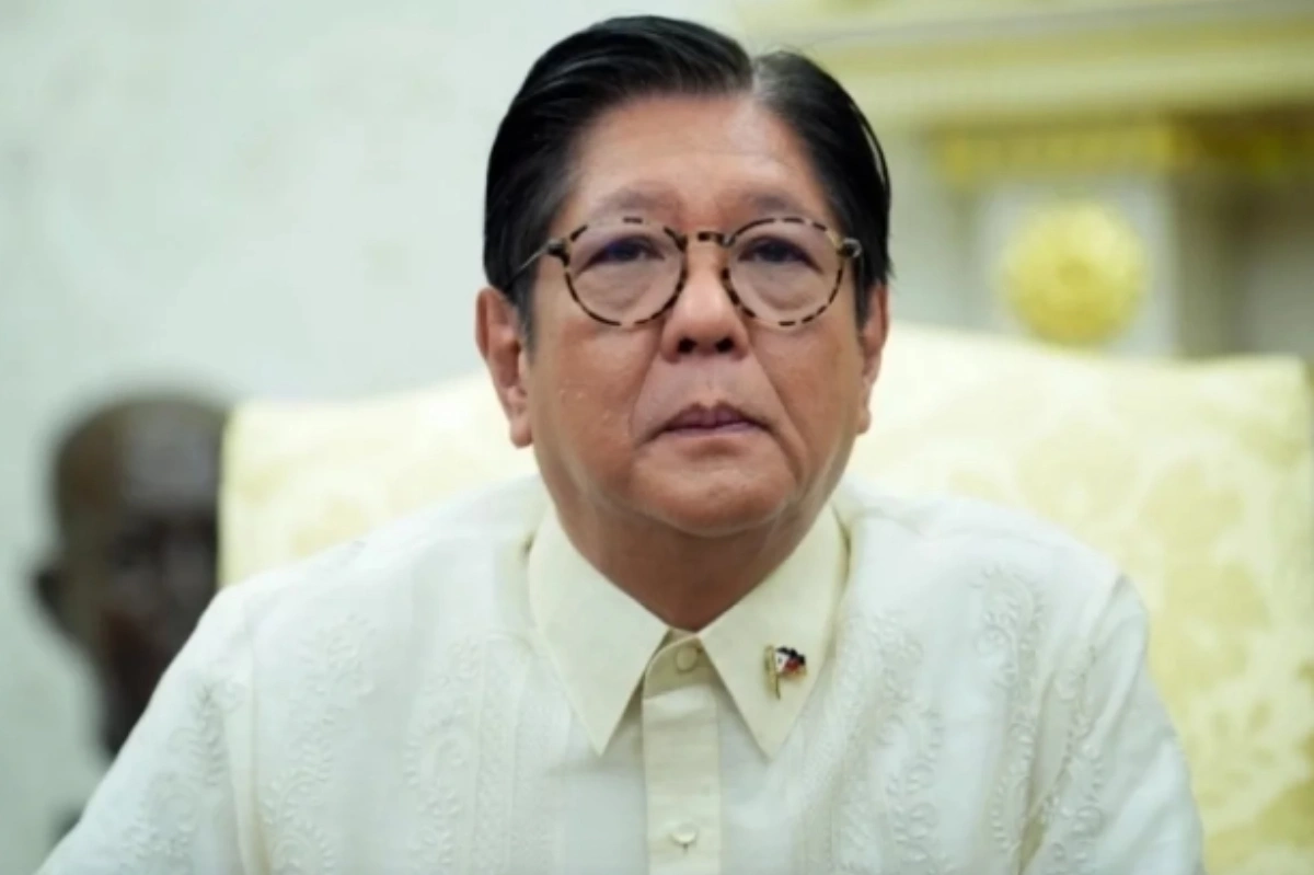 Bacısı Fillippin prezidentini narkotik asılılığında ittiham edir