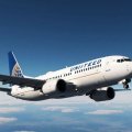 NYP: самолет United Airlines столкнулся с метеозондом на высоте 11 км