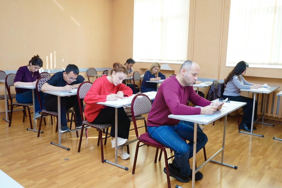 Fəlsəfə doktoru imtahanı keçirilib