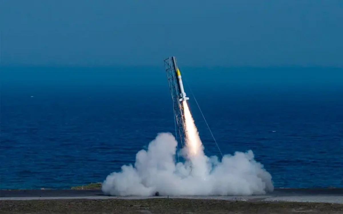 В Польше прошли успешные испытания суборбитальной ракеты-ВИДЕО