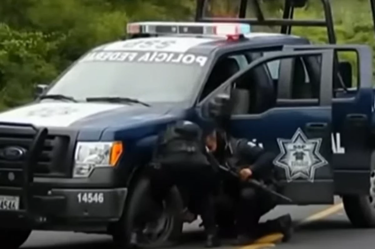 В Мексике при нападении на бар погибли минимум шесть человек